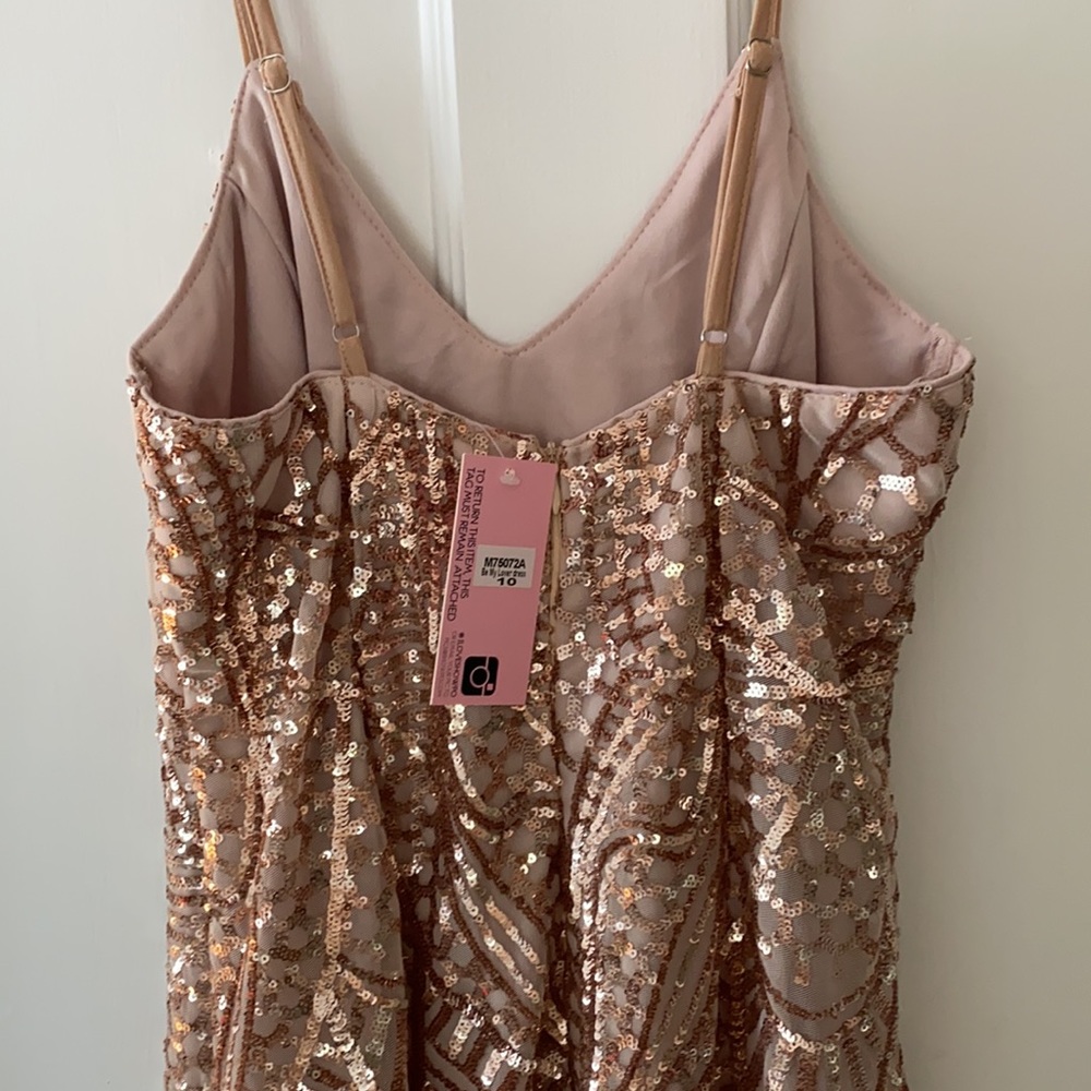 🎉HP🎉 NWT Showpo Sequin dress - Picture 10 of 12